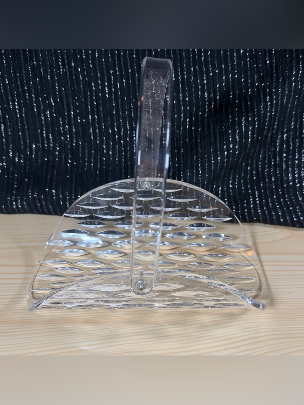 Wilardy Lucite Acrylic Handled Basket 9.25” MCM Vintage Rare Diamond Cut